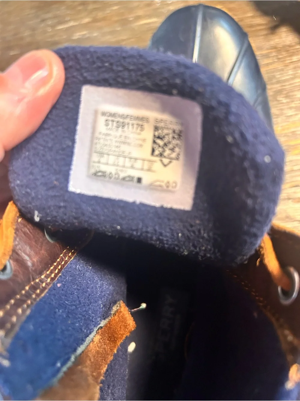 Sperry saltwater duck boots size 9